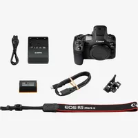 Korpus aparatu bezlusterkowego Canon EOS R5 Mark II Produkt Zawartość pudełka