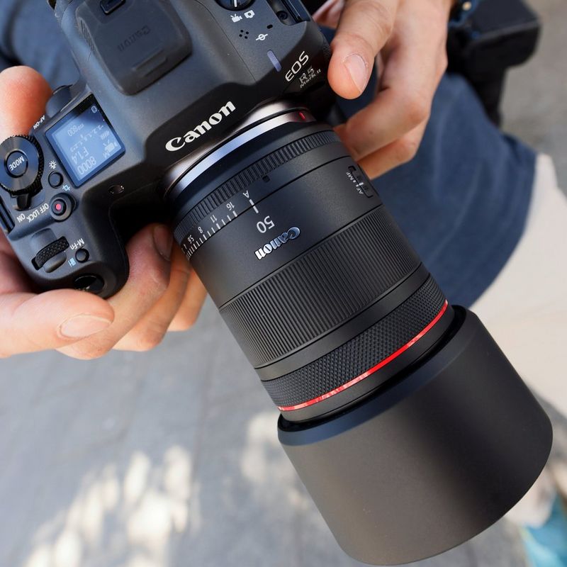 Canon RF 50mm F1.4L VCM Lens Product with lens hood