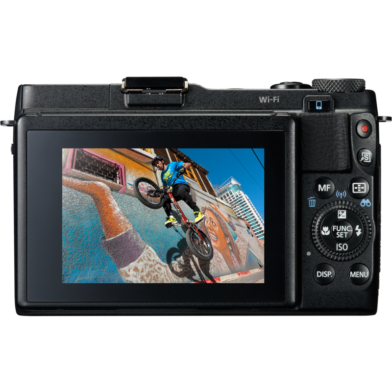 Canon PowerShot G1 X Mark II Premium Kit Product back view with photo on the screen