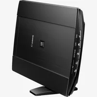 CanoScan LiDE 220 firmy Canon Produkt Widok z przodu po lewej, produkt na podstawie