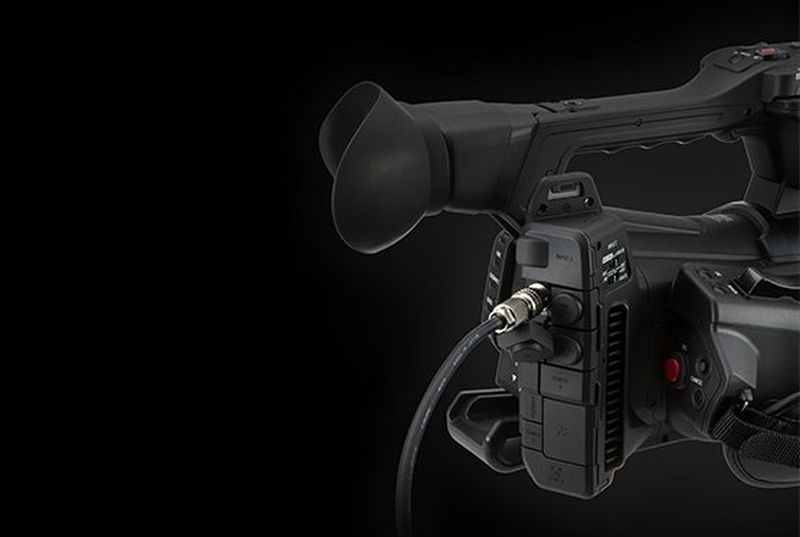 Advanced 12G-SDI and IP streaming