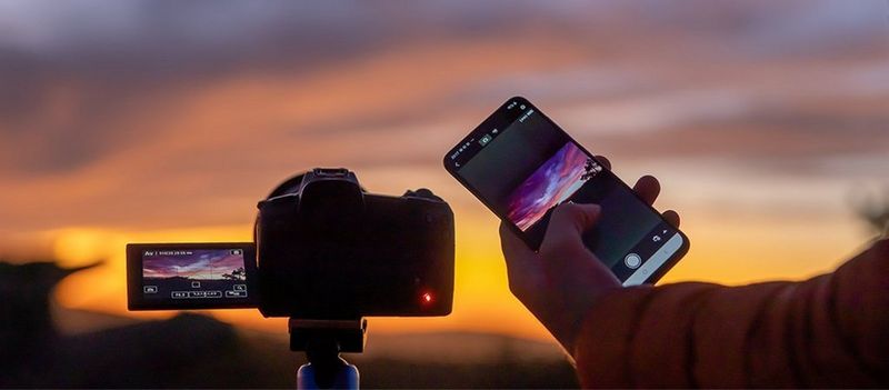Connecting EOS Ra to a smartphone for remote shooting and image review