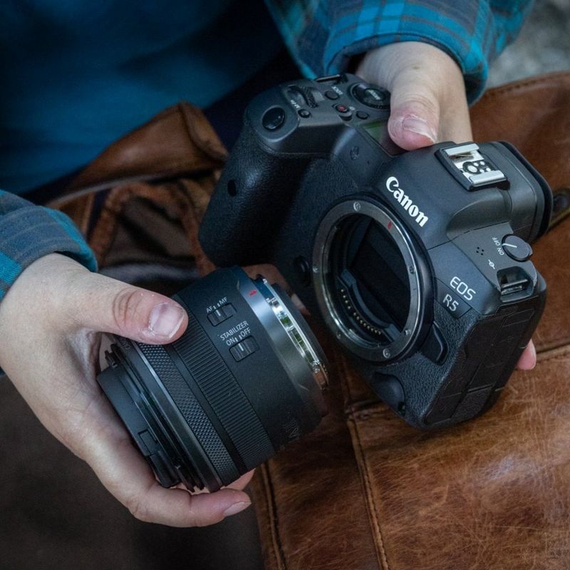 Kaufen Canon RF 24mm F1.8 MACRO IS STM Objektiv — Canon