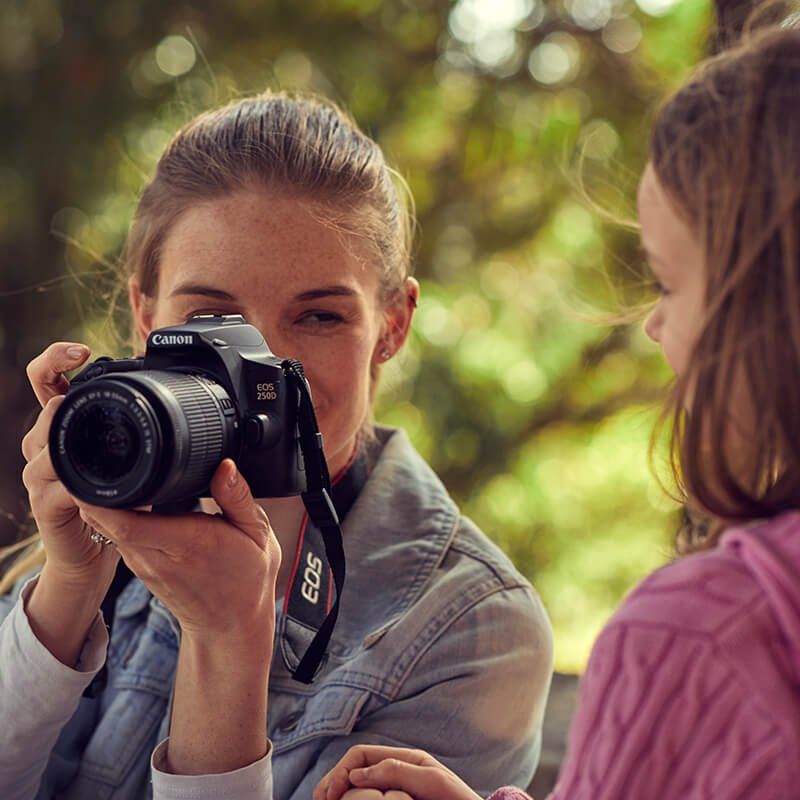 EOS 250D with optical viewfinder