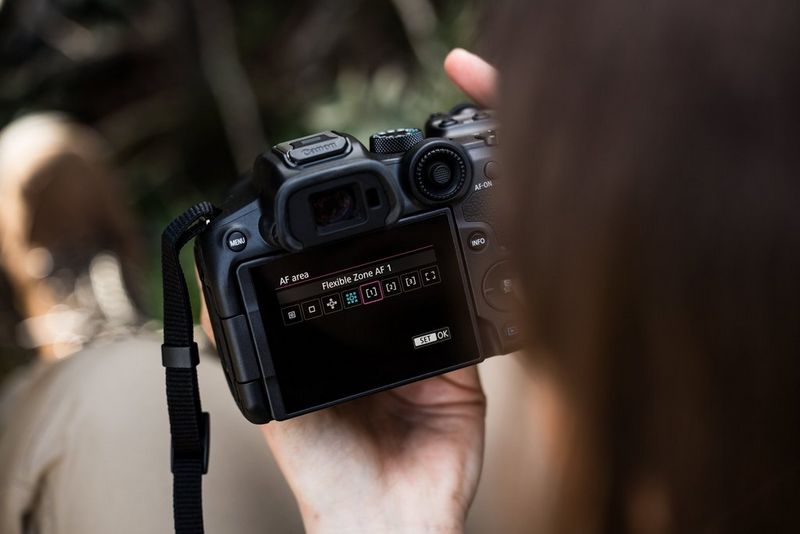 Canon EOS R7 – Focalizare automată pe întreaga zonă