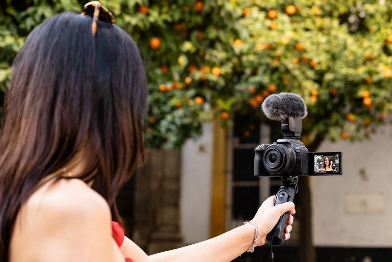 Canon EOS R10 – Vlogging