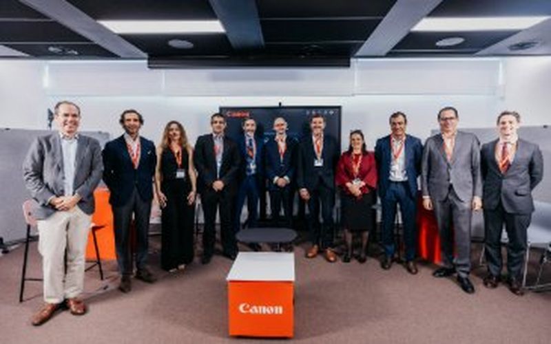 Canon y Brains Real Estate analizan la innovación tecnológica en el sector inmobiliario en un evento profesional en Madrid