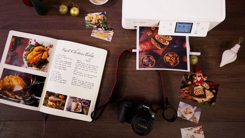 Erstelle ein festliches Familienkochbuch