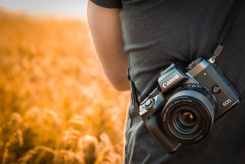 Canon EFM 32mm f/1.4 STM Lenses Camera & Photo lenses Canon