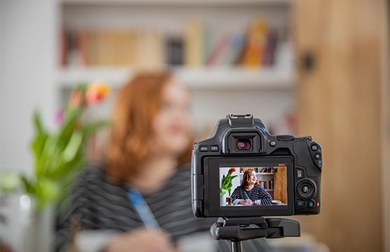 canon-get-inspired-best-vlogging-cameras