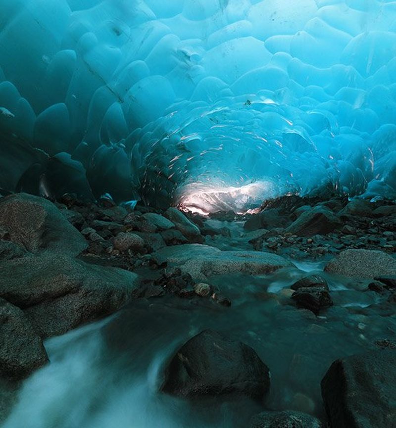 Blue ice cave beginner