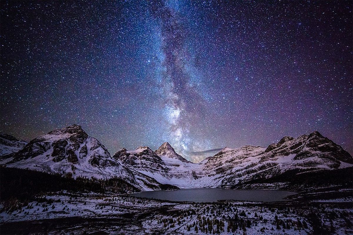 Звездное небо в горах фото Звездное небо в горах фото