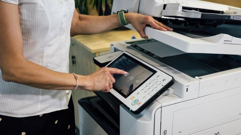 Safe printing and copying at Vzajemna