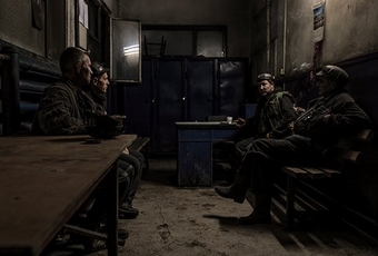 Coal miners sitting having coffee shot on the Canon EOS R and RF 28-70mm F2L USM