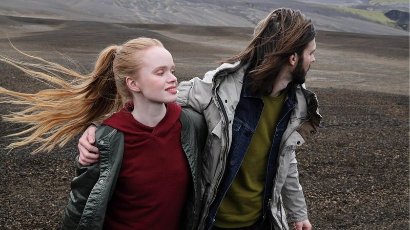 Couple with arms around each other shot on the Canon EOS R & RF 24-105mm F4L IS USM