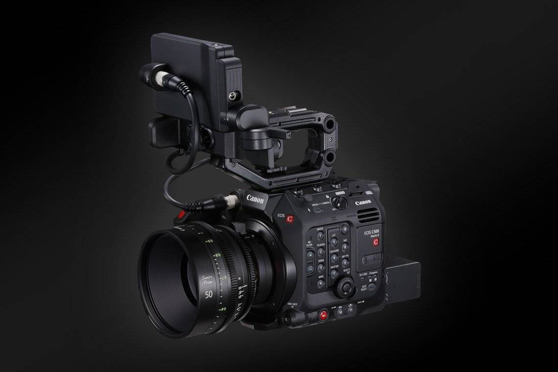 Canon EOS C500 MARK II with full kit EU-V1 and Sumire Prime lens.
