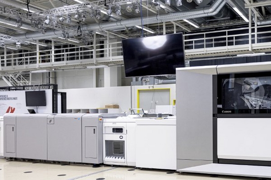  Pełna automatyzacja produkcji w drukarni
