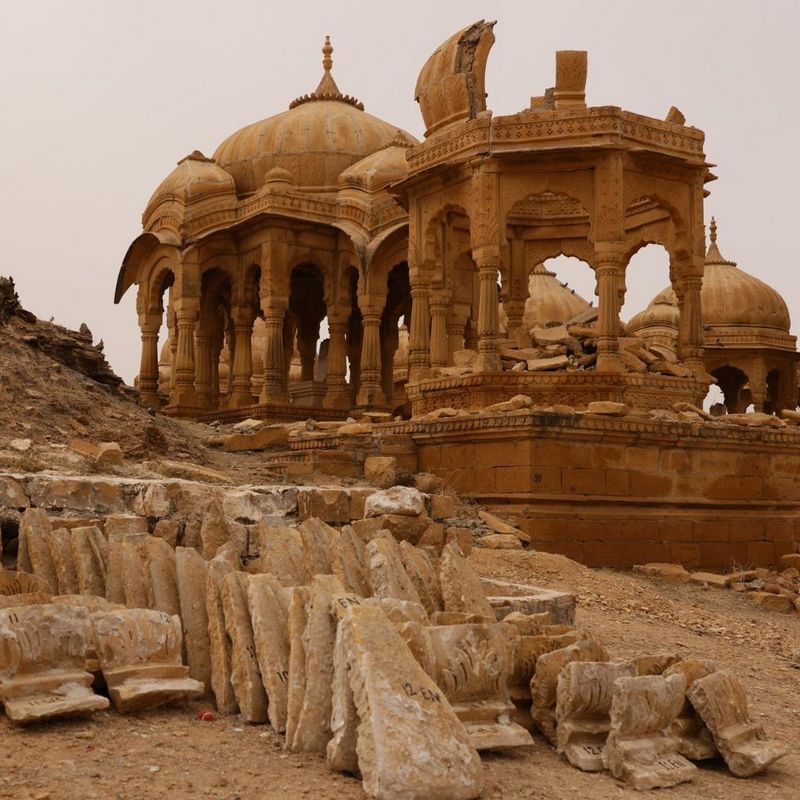 ecom-dep-page-cameras-pro-architecture-banner-v01-800-cs