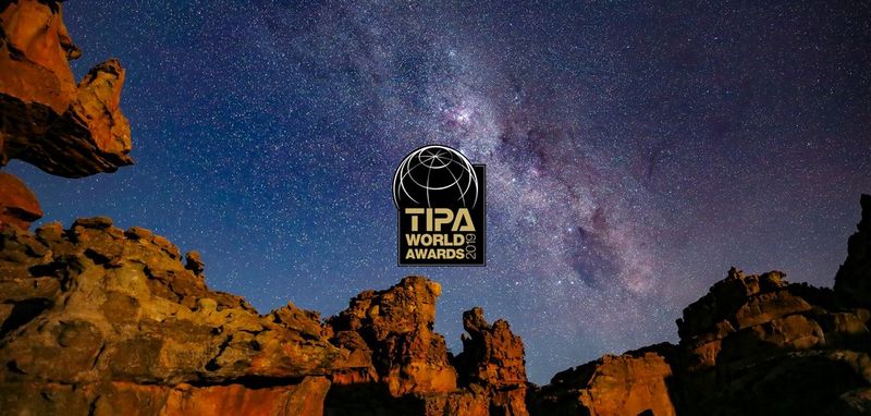 ecom-tipa-2019-hero-lg-as/ecom-tipa-2019-hero-lg-as