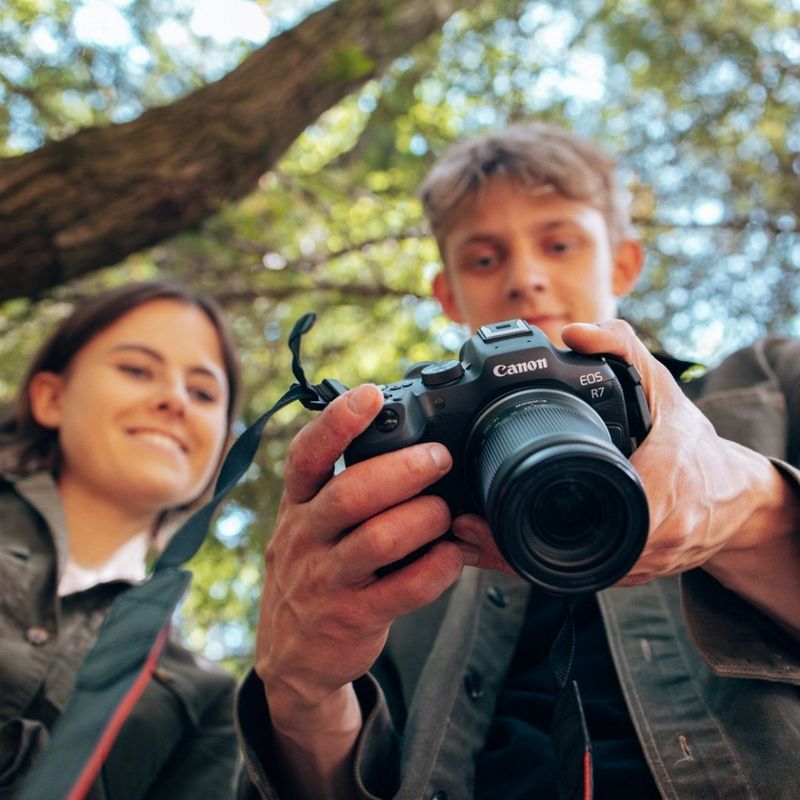 ecom_Affiliates_Landing_Page_Mirrorless_Apr25_1x1_an