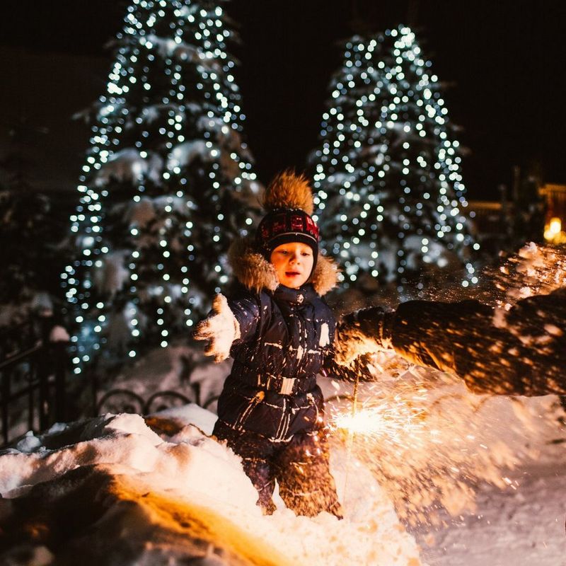 ecom_All_Markets_Christmas_Dec25_1x1_an