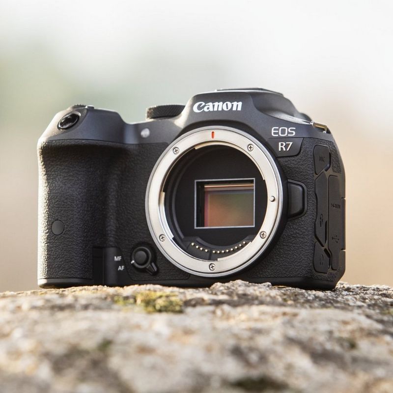 ecom_Camera_Department_APSC_Camera_1x1_2025