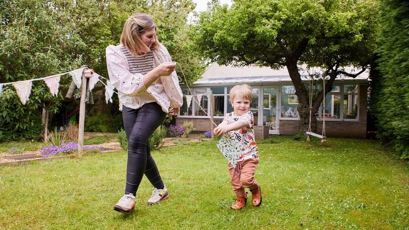 ecom_IBERIA_Mother_Day_2024_16-9_v1