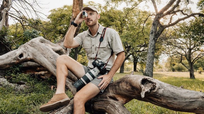 ecom_Nature_and_Wildlife_Cameras_and_Lenses_image-1_may23_16-9_v1_sa