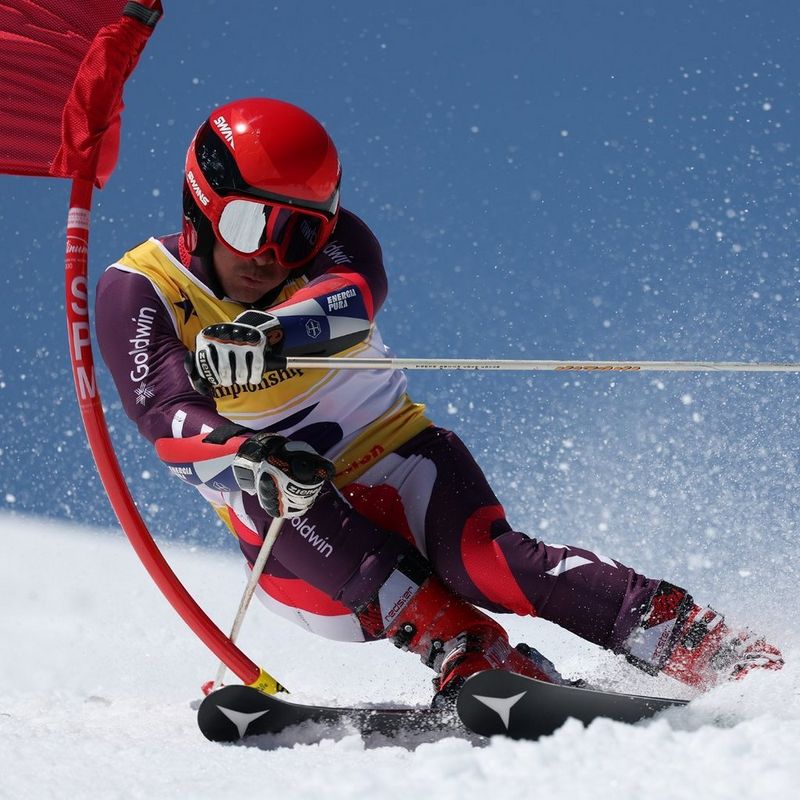 ecom_Sports_Photography_Top_Banner_Jan24_1x1_an