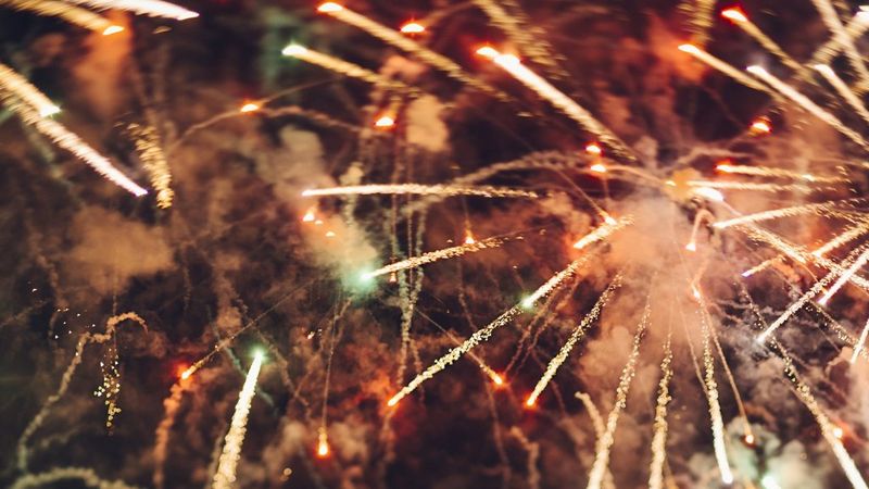 ecom_Xmas_Gifting_Instant_Saves_Nov23_16x9_an