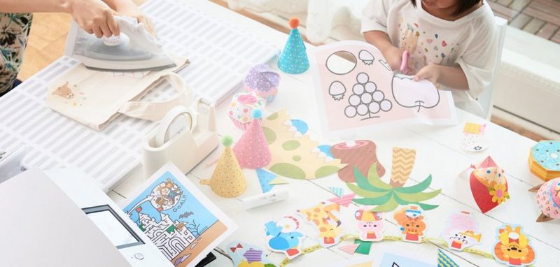 ecom_home-learning-hero_May20_lg_v2_rb