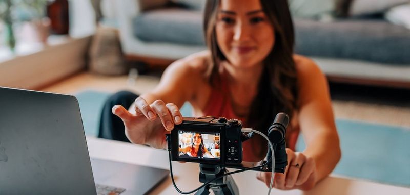 ecom_unidays_student-discounts_june2021_lg_mb