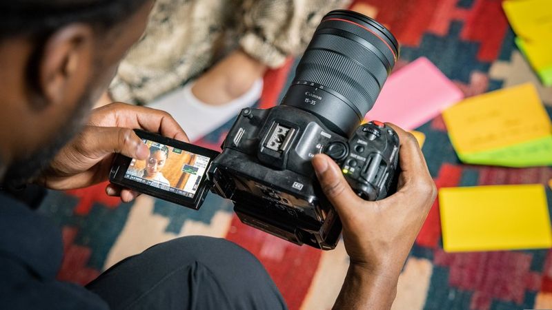 EOS c70, filmare utilizând focalizarea automată