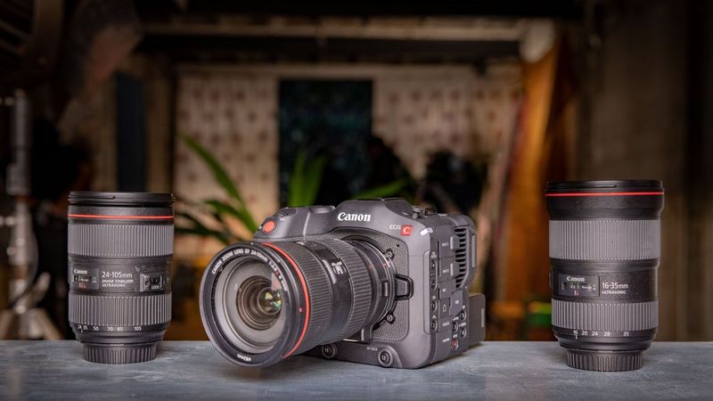 EOS C70, avec objectif EF