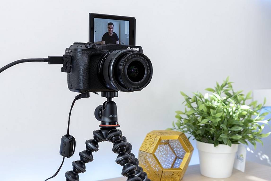 Esta herramienta gratuita de Canon permite usar sus cámaras como webcam  para tener una altísima calidad de video en videollamadas