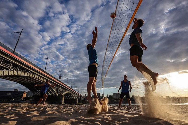 sample beach volleyball