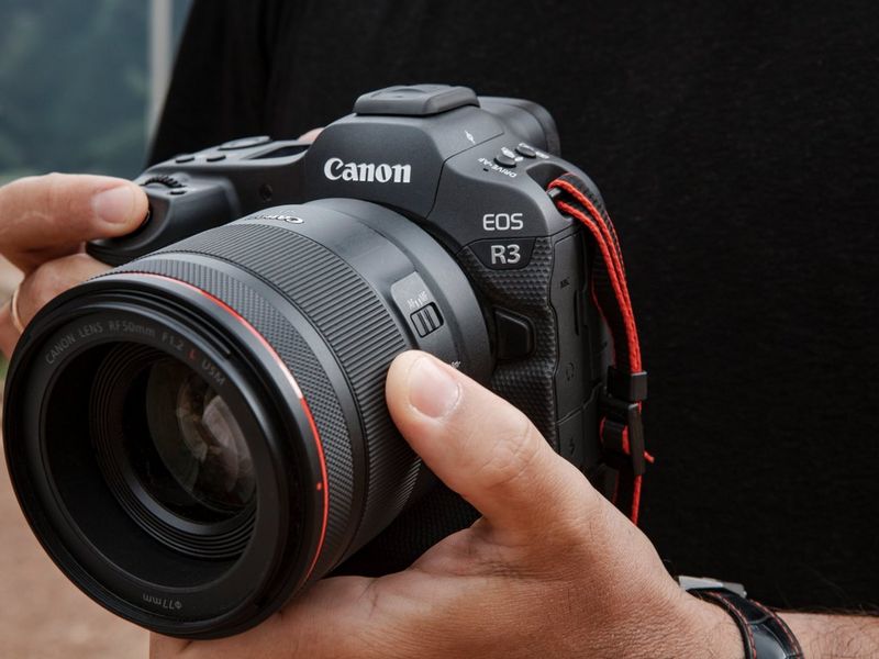 Canon EOS R3 - Professional Mirrorless Cameras - Canon Georgia