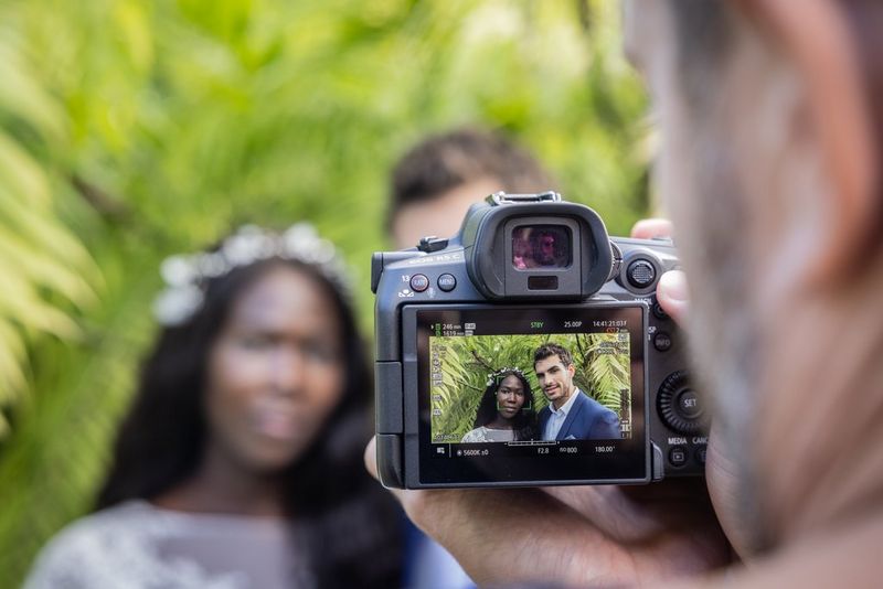 Las mejores cámaras Canon para fotografía y la videografía de bodas - Canon Spain