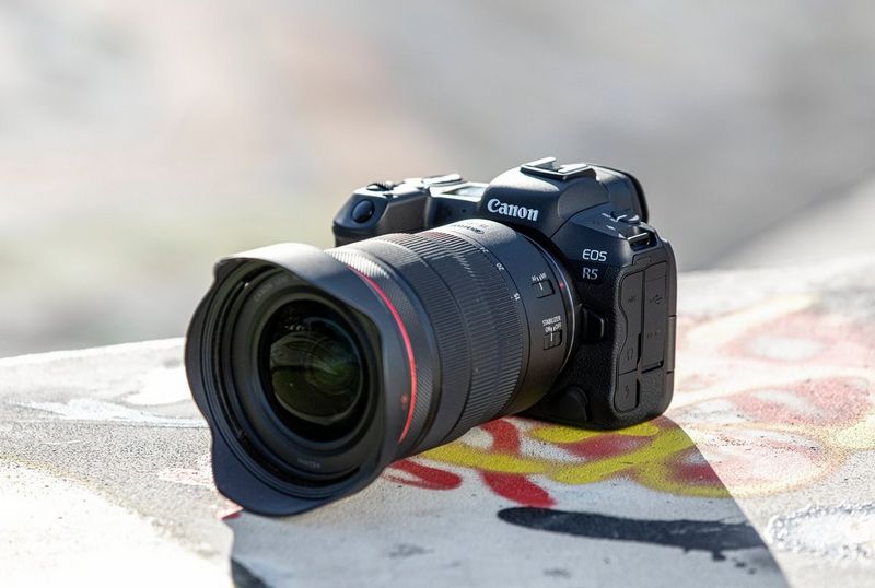 4K Mirrorless & DSLR Cameras - Canon Central and North Africa
