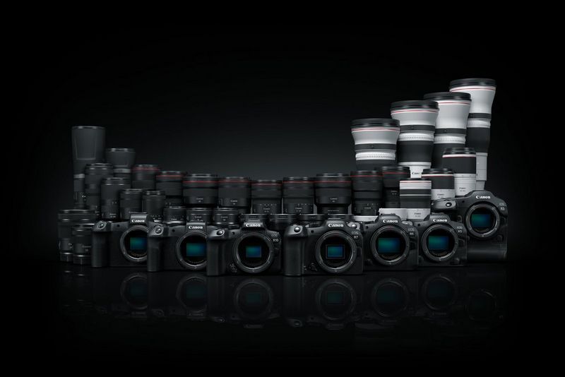 Canon EOS R100, probamos la cámara más sencilla y económica del sistema R