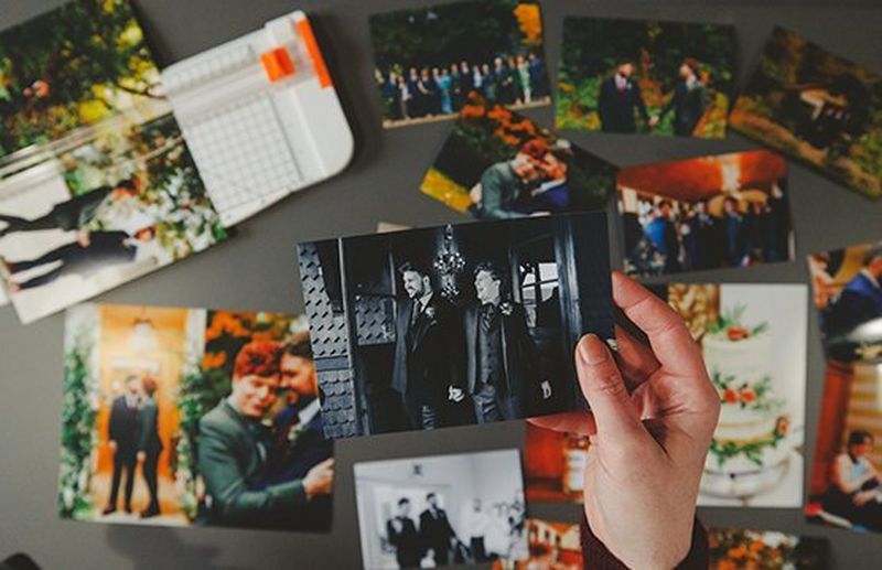 How to create your own wedding album