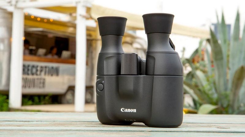 Canon 8X20 IS - Binoculars - Canon Europe