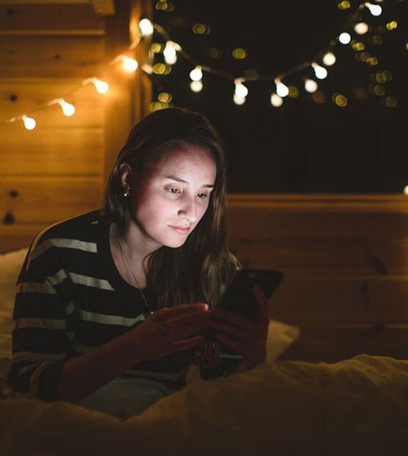 No compression, all your images saved at full quality.