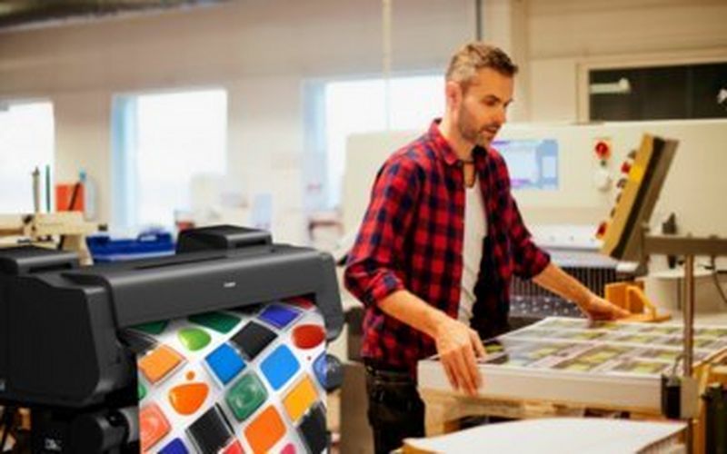 Canon Targets Premium Poster Market with new imagePROGRAF GP Series of 7-Colour Large Format Printers with Orange and Grey Inks for Vibrant and Smooth Colour Reproduction