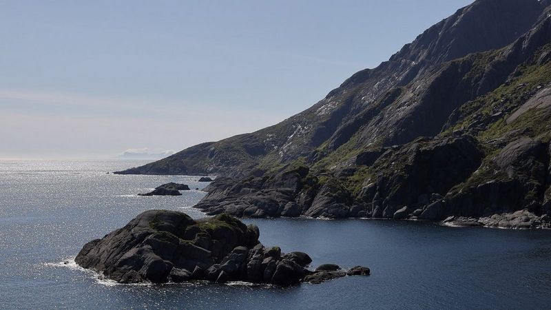 mountain coastline sunny RF 24-240mm sample richard walch