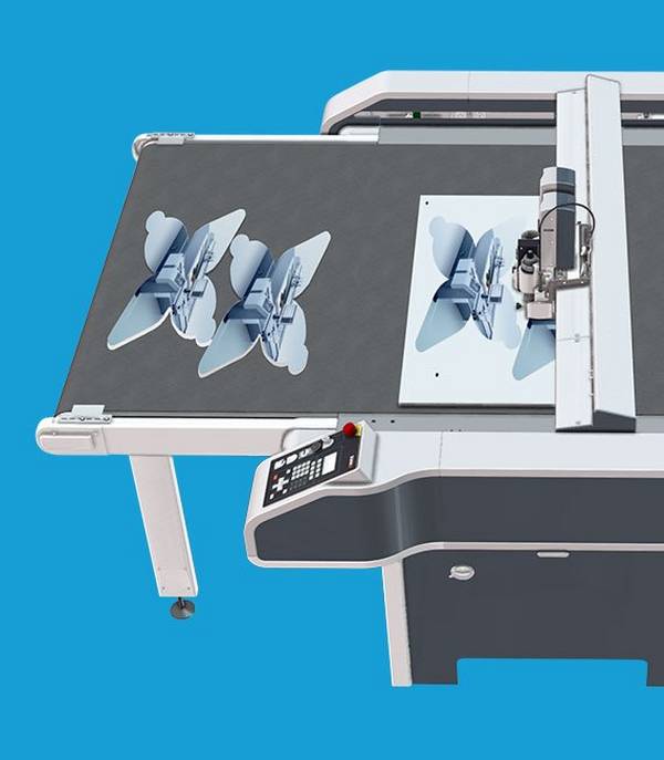 Highly accurate cutting tables that offer exceptional versatility and productivity for graphic applications