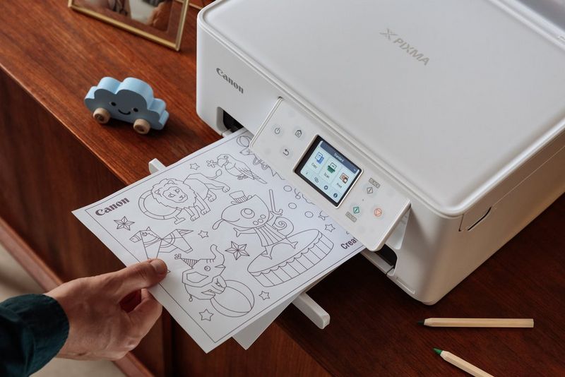 Best Photo Printers for Creating Photo Journal and Scrapbooking