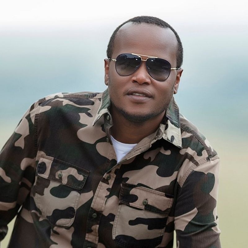 L'ambassadeur Canon et photographe animalier Clement Kiragu.