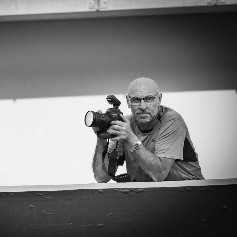 A black and white image of Canon Ambassador and sports and action photographer Jorge Ferrari. © @nasseryounesphoto