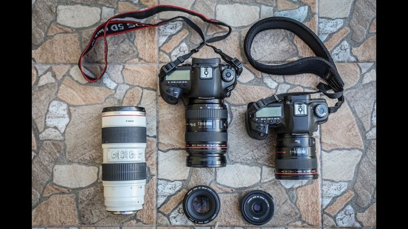 L'équipement de Pavel Volkov contenant ses appareils photo et objectifs Canon.